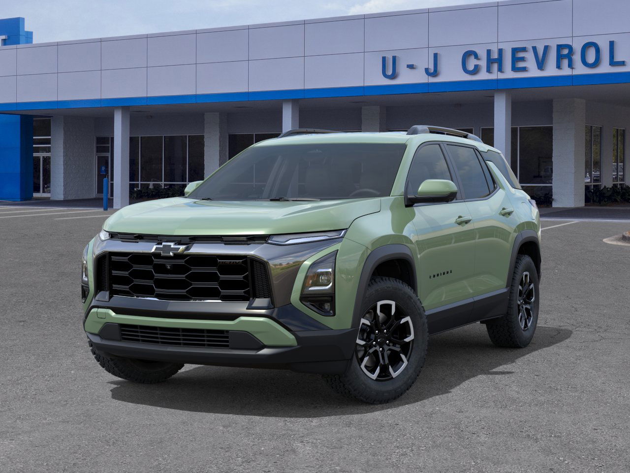 2026 Chevrolet Equinox ACTIV photo 2