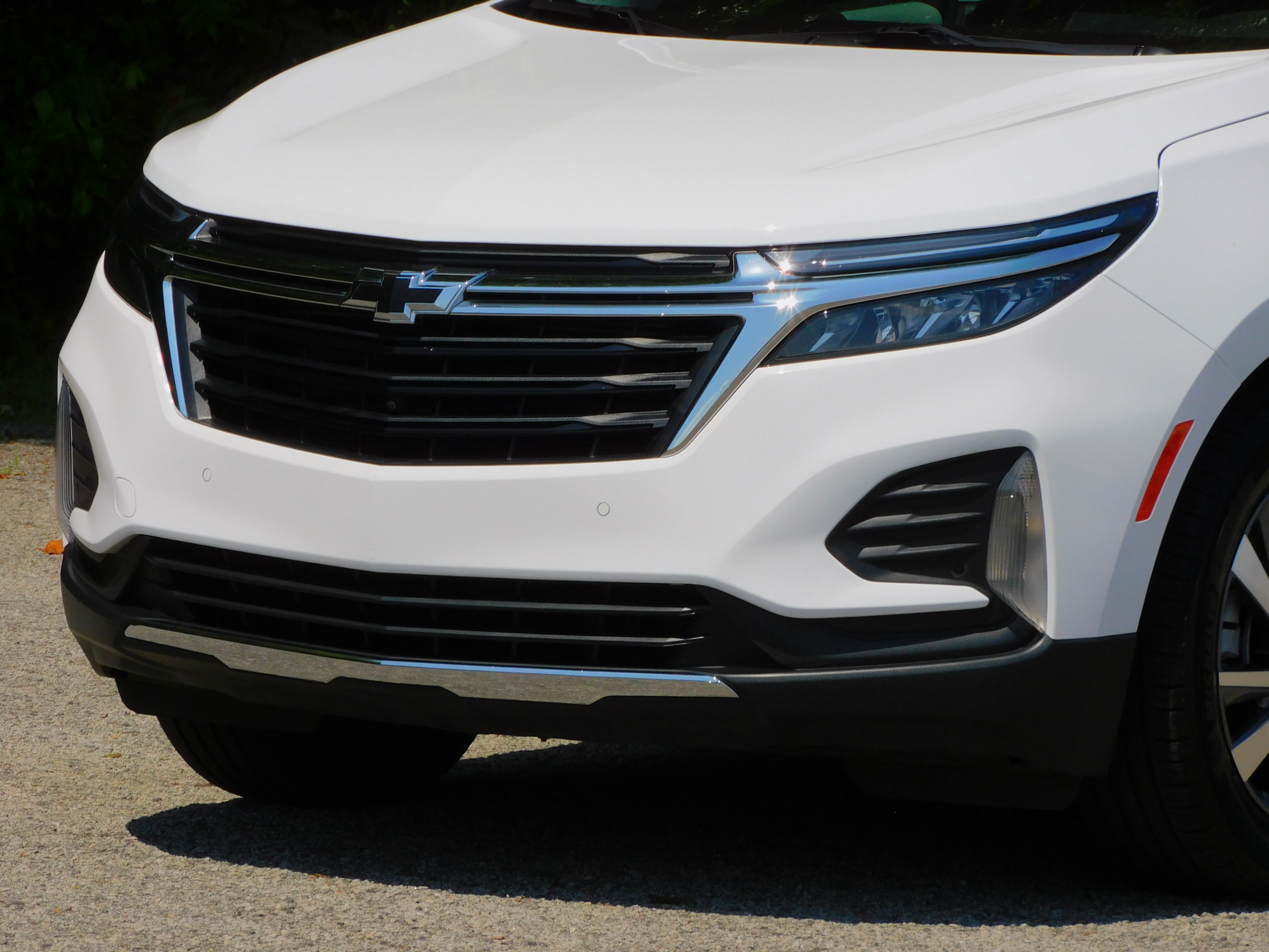 2023 Chevrolet Equinox LT photo 7