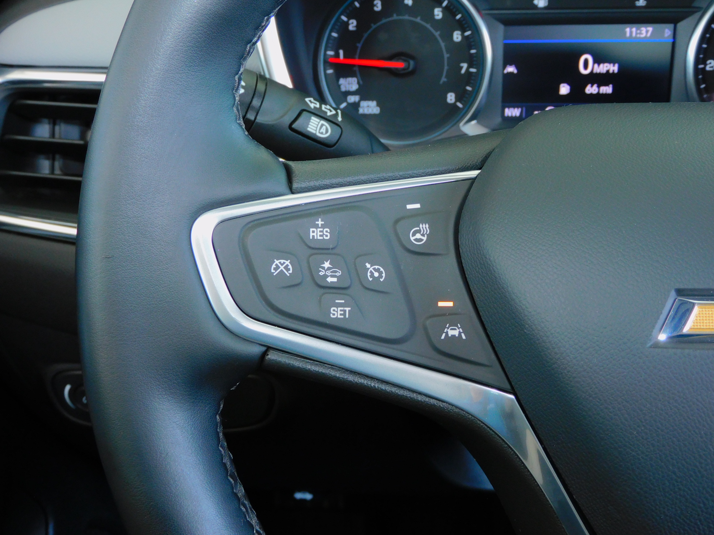 2023 Chevrolet Equinox LT photo 22