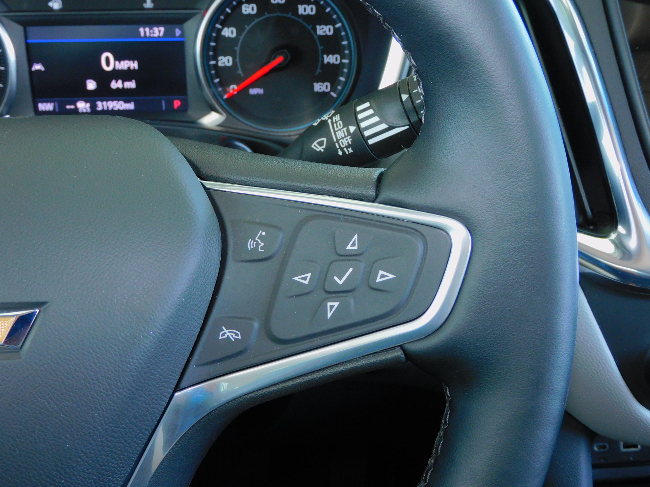 2023 Chevrolet Equinox LT photo 23