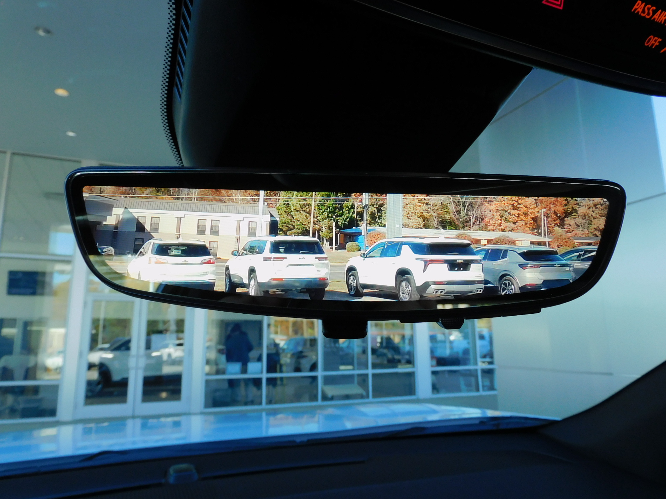 2026 Chevrolet Equinox RS photo 2