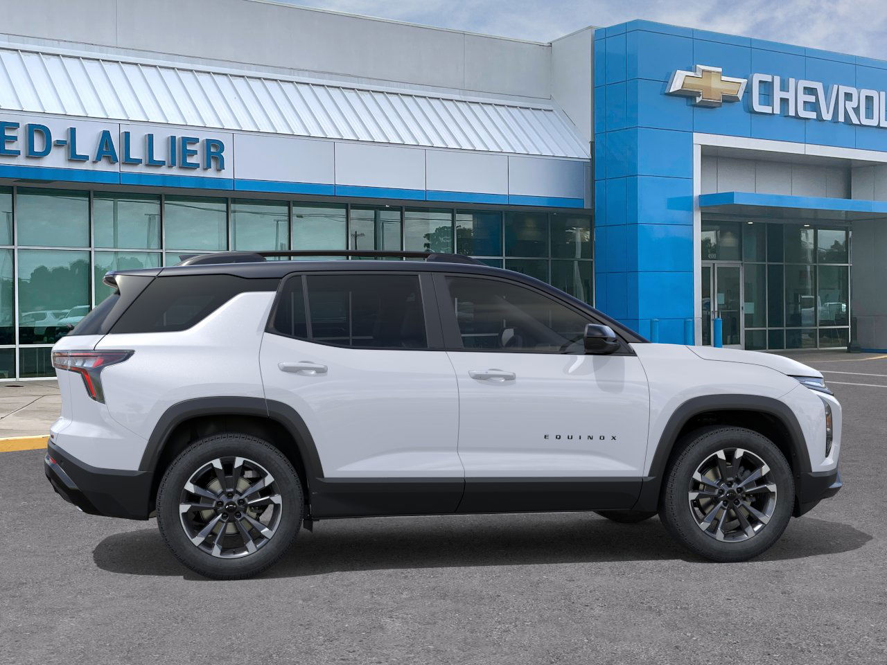 2026 Chevrolet Equinox RS photo 2