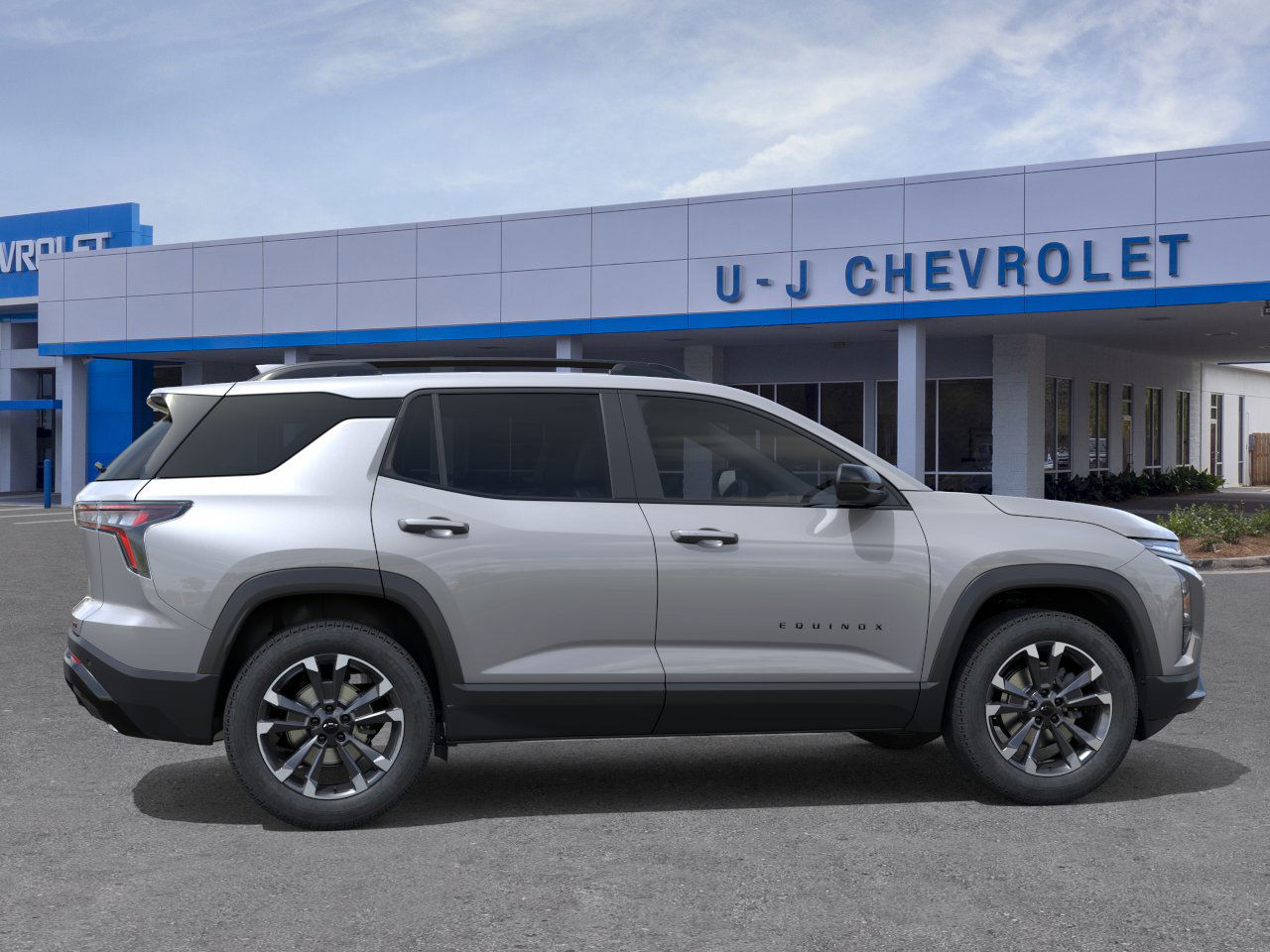 2026 Chevrolet Equinox RS photo 4