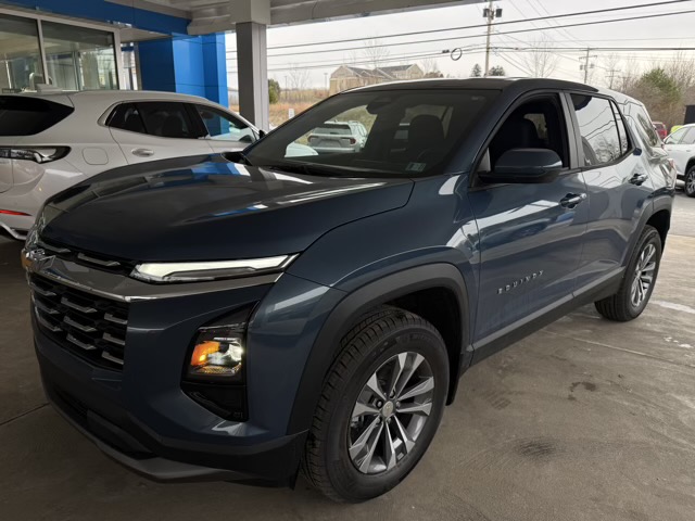 2026 Chevrolet Equinox LT's photo