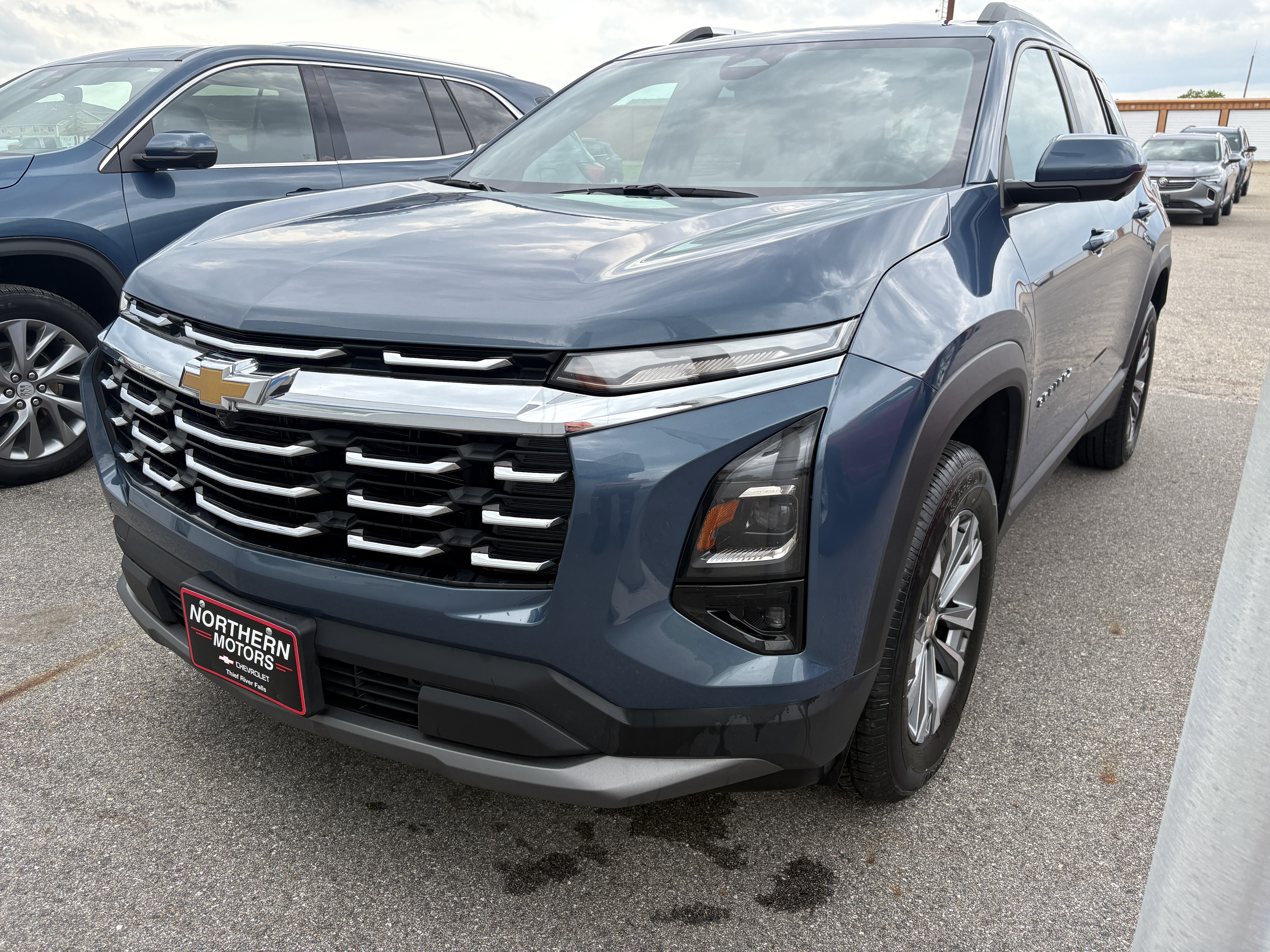 Used 2025 Chevrolet Equinox LT with VIN 3GNAXPEG1SL216659 for sale in Thief River Falls, Minnesota