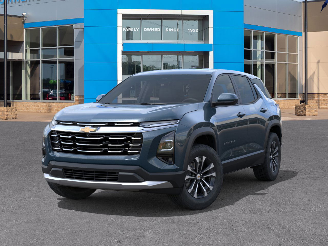 2026 Chevrolet Equinox LT photo 2