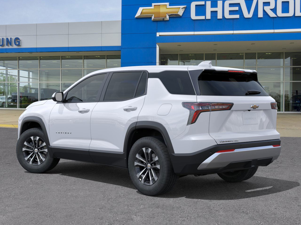 2026 Chevrolet Equinox LT photo 4