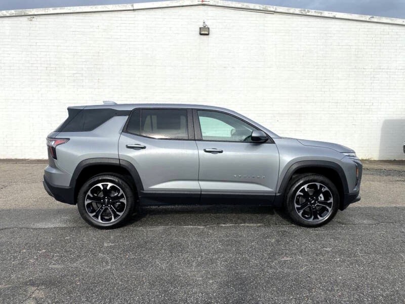 2026 Chevrolet Equinox LT's photo