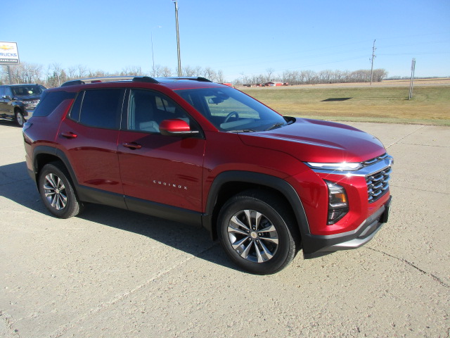 2026 Chevrolet Equinox LT's photo