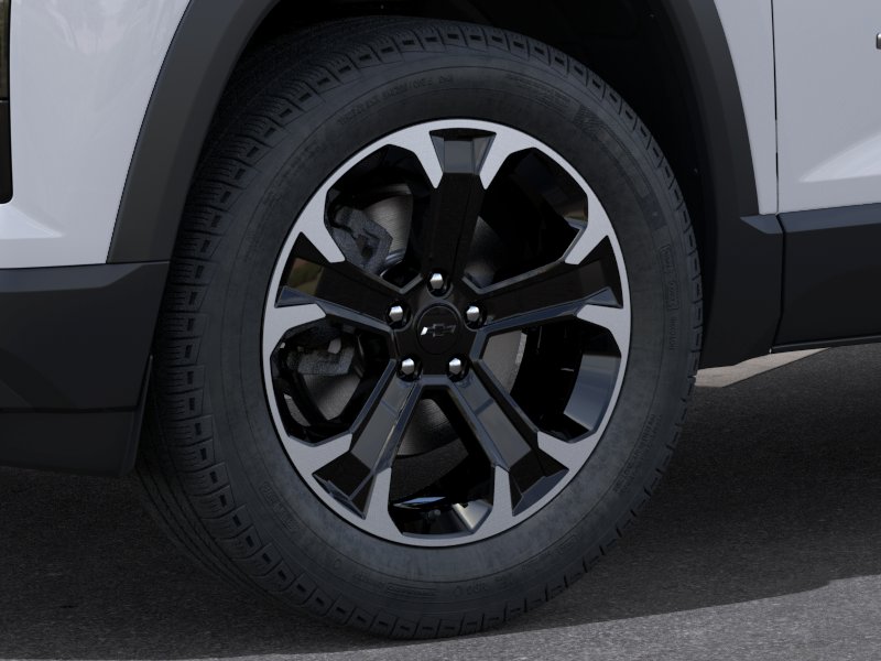 New 2026 Summit White Chevrolet LT image 33