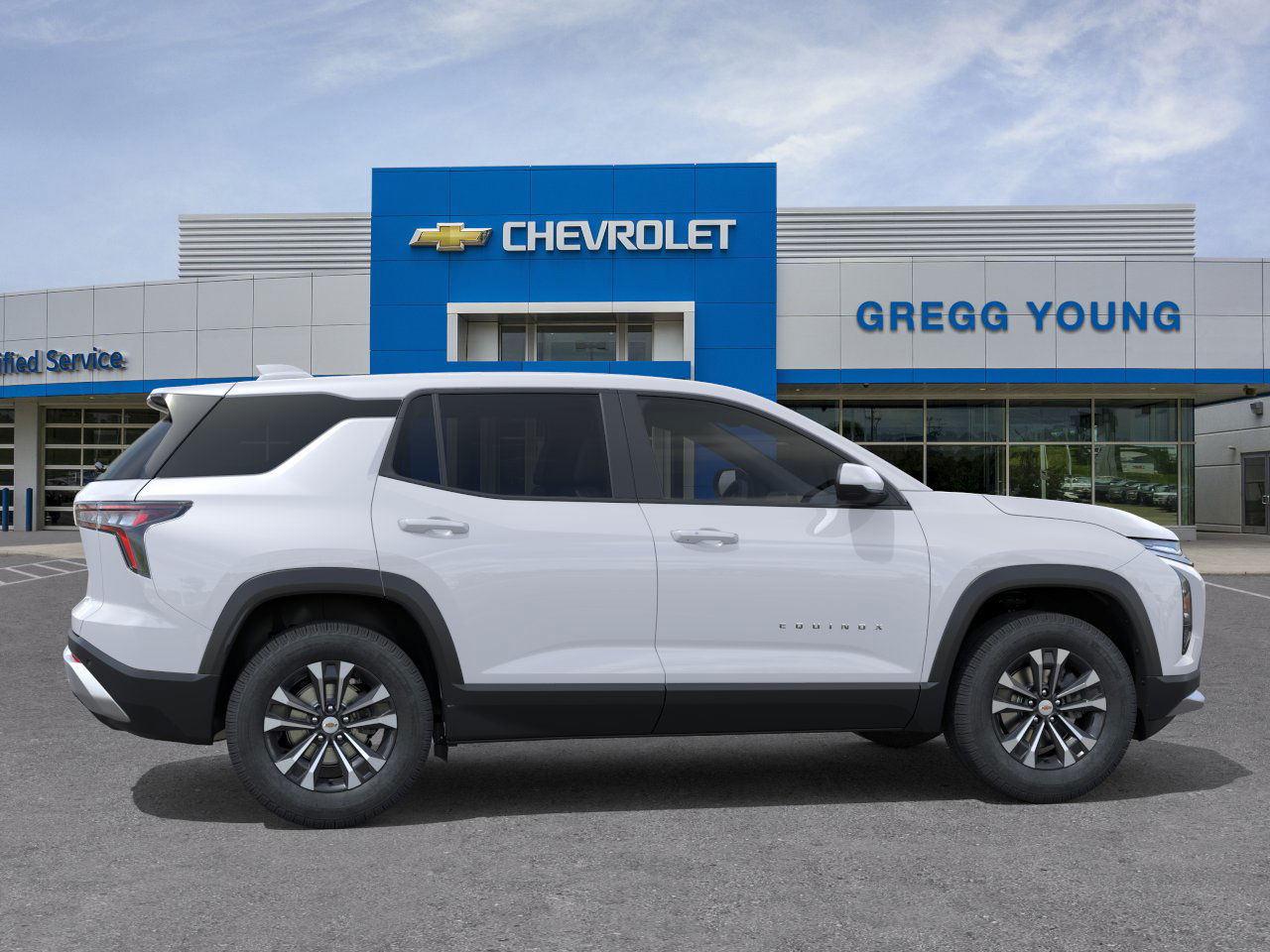2026 Chevrolet Equinox LT photo 4
