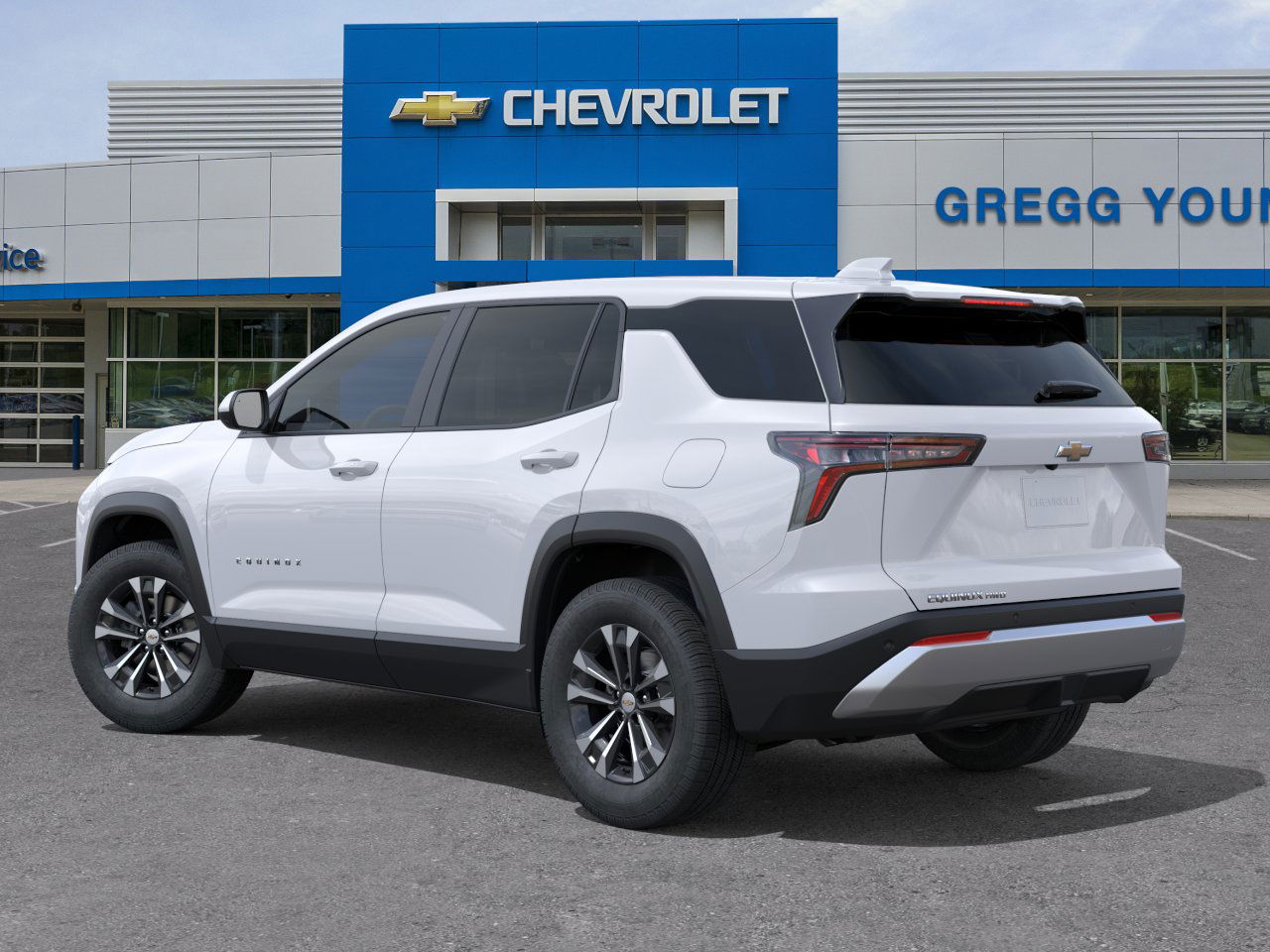 2026 Chevrolet Equinox LT photo 2