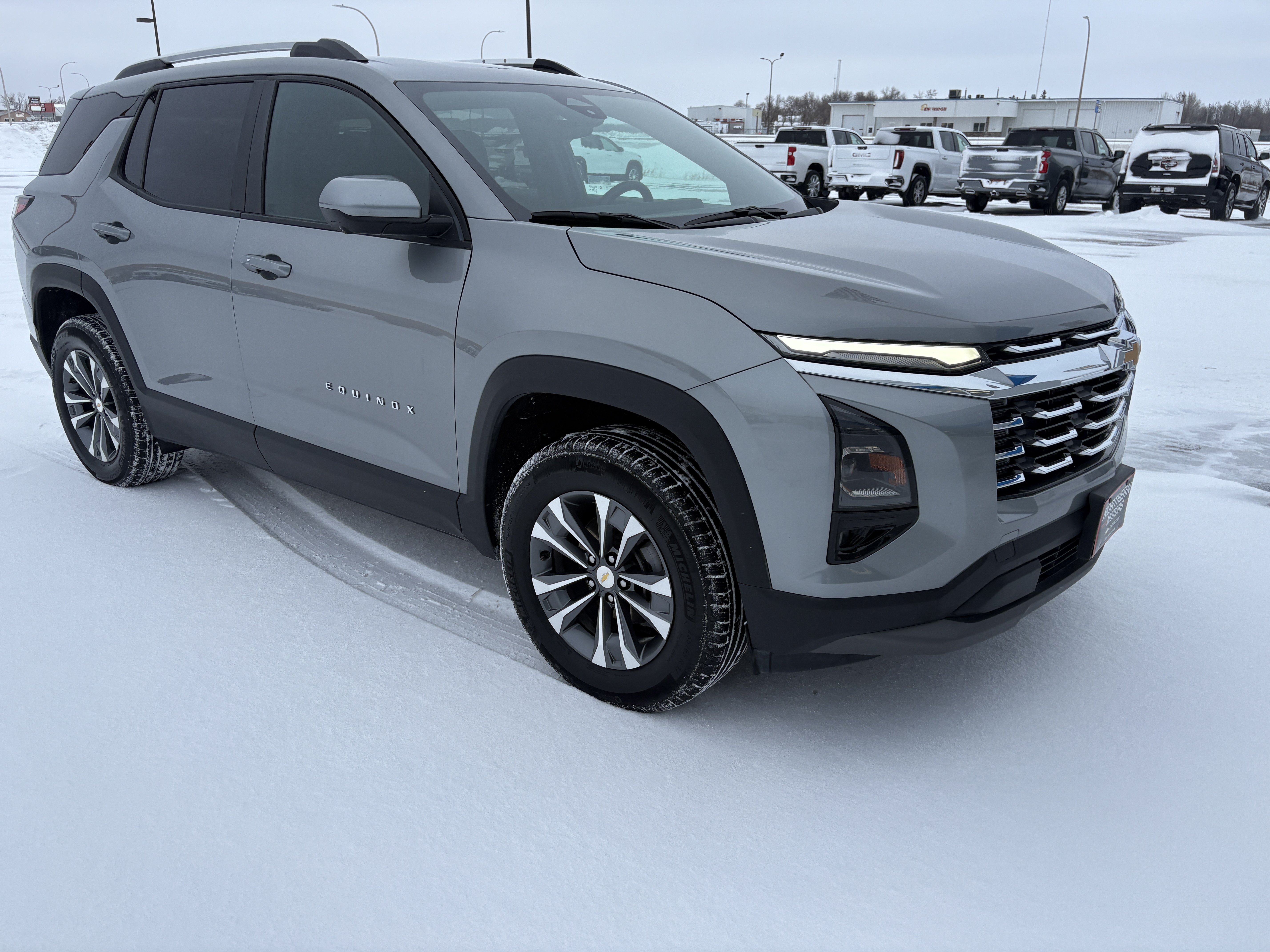 2025 Chevrolet Equinox LT's photo