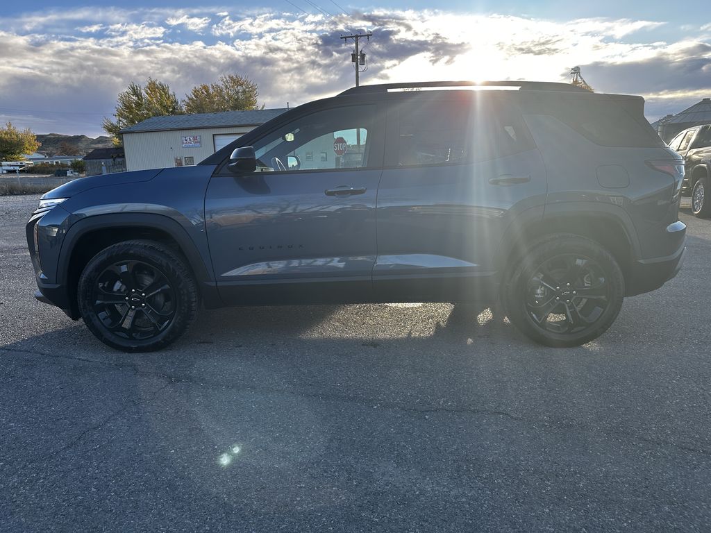 2026 Chevrolet Equinox LT photo 4