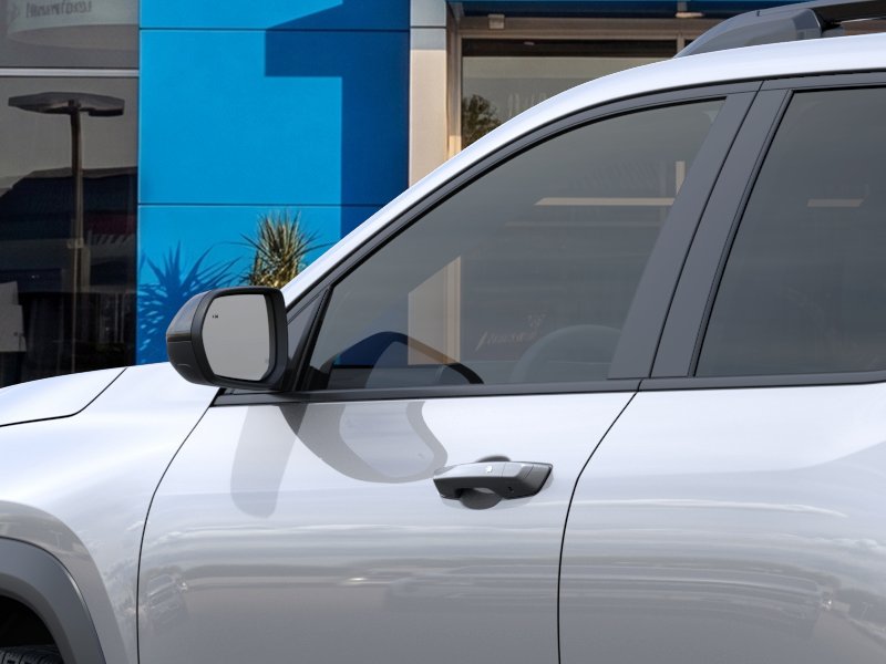 2027 Chevrolet Equinox LT - Photo 12