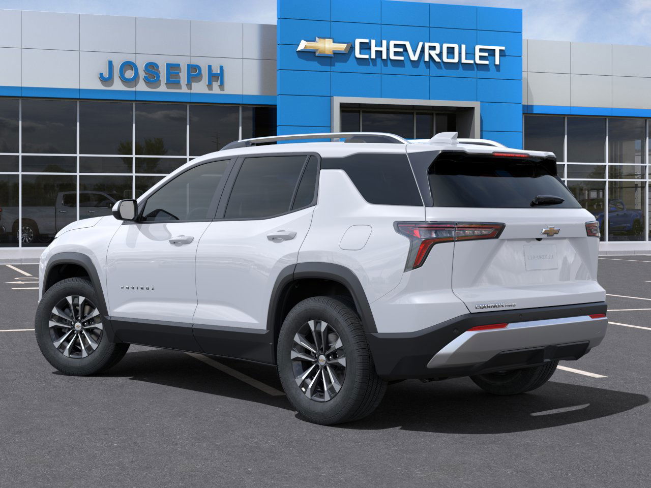 2025 Chevrolet Equinox LT photo 3