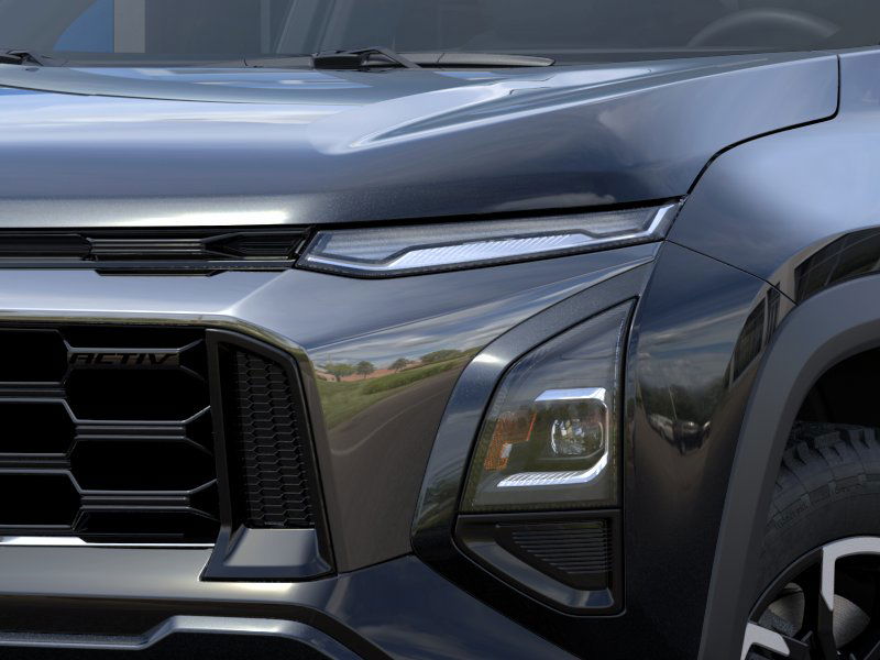 New 2025 Mosaic Black Metallic Chevrolet ACTIV image 10