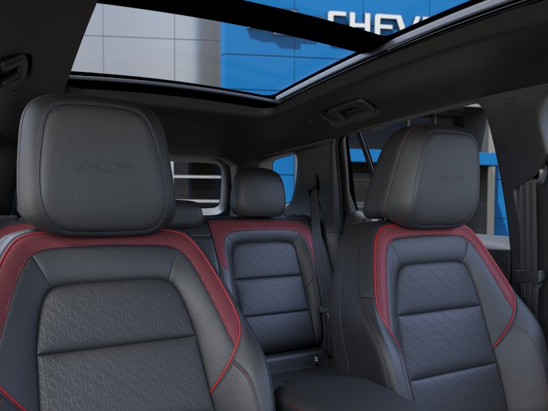 New 2026 Polar White Tricoat Chevrolet RS image 24