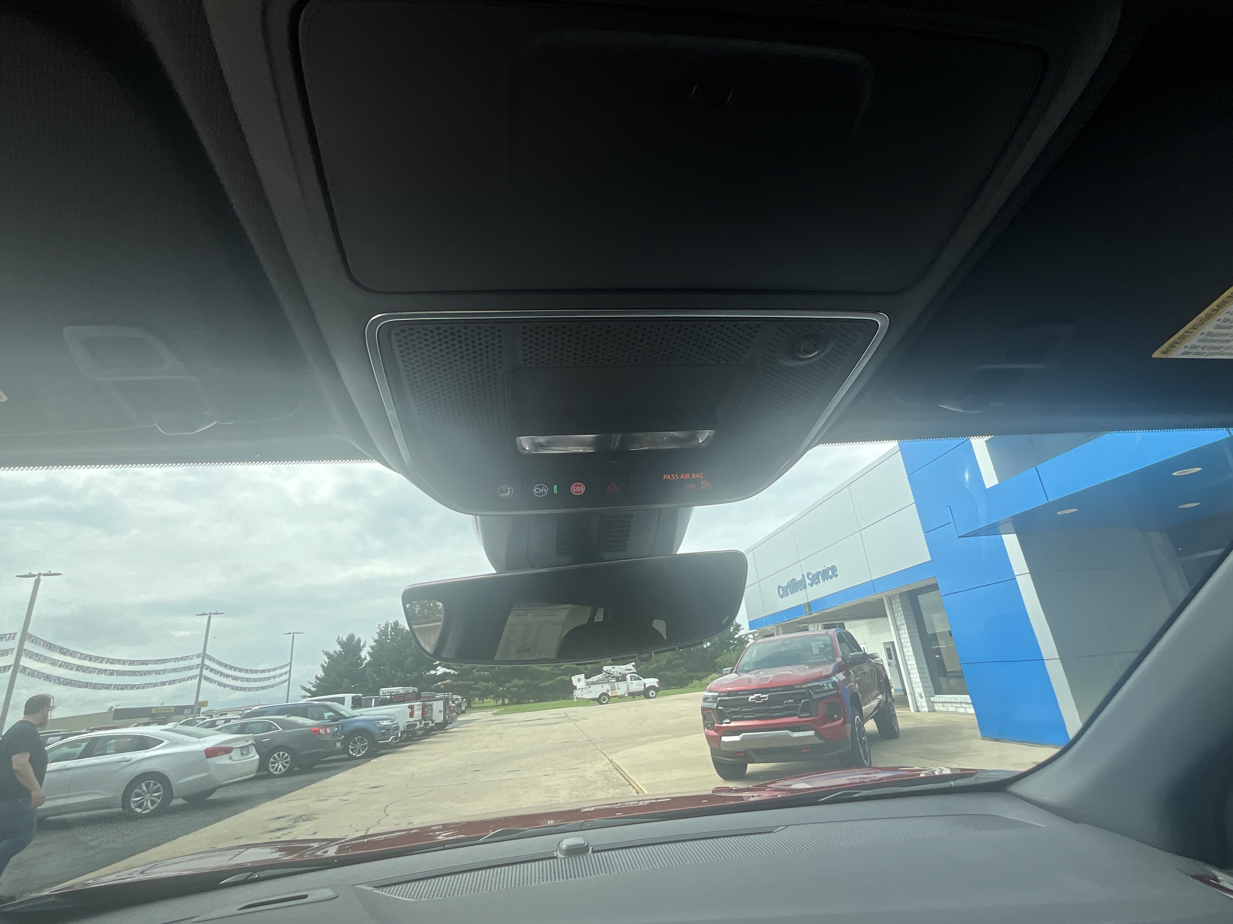 2027 Chevrolet Equinox RS - Photo 14