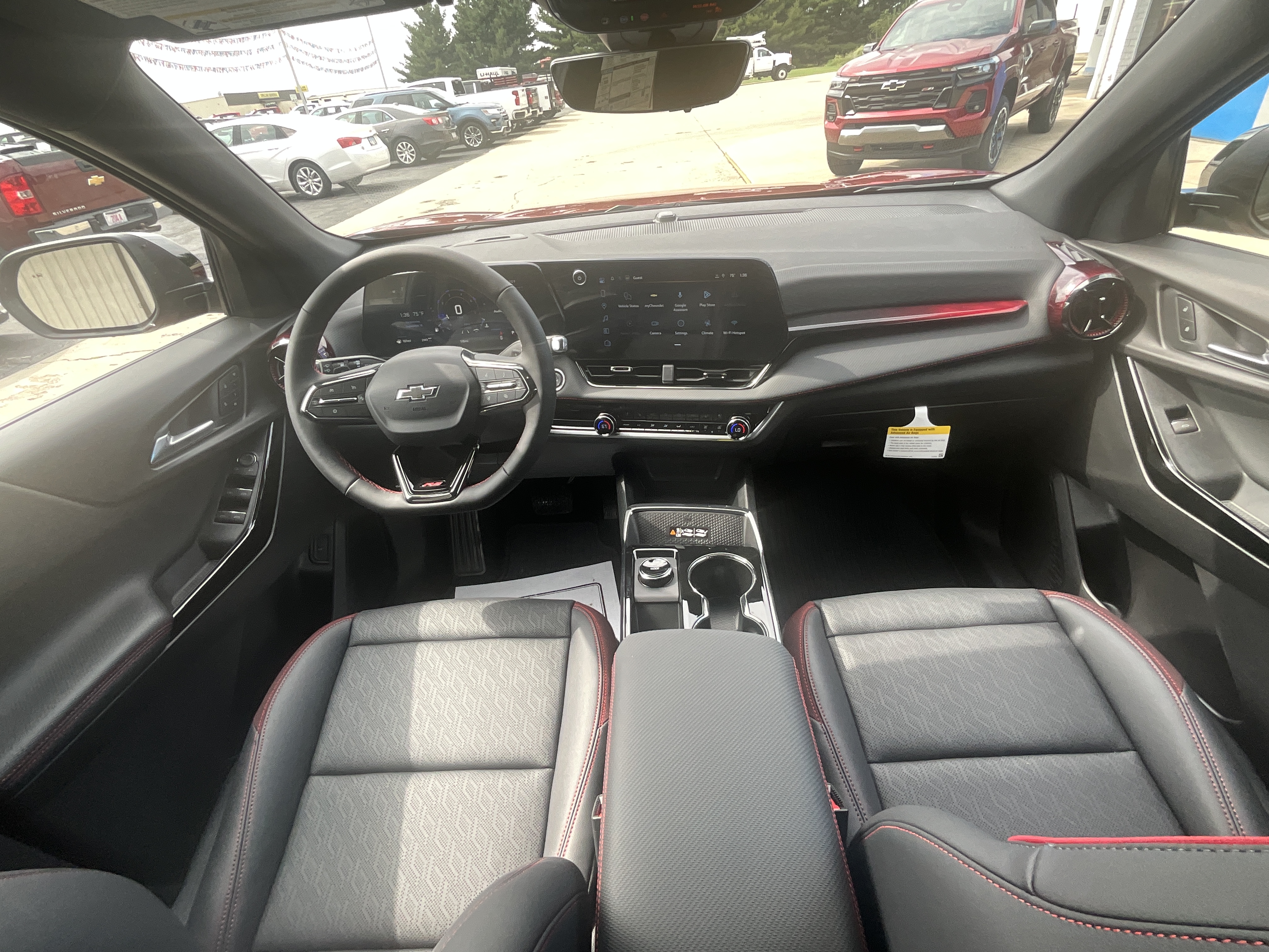 2027 Chevrolet Equinox RS - Photo 15