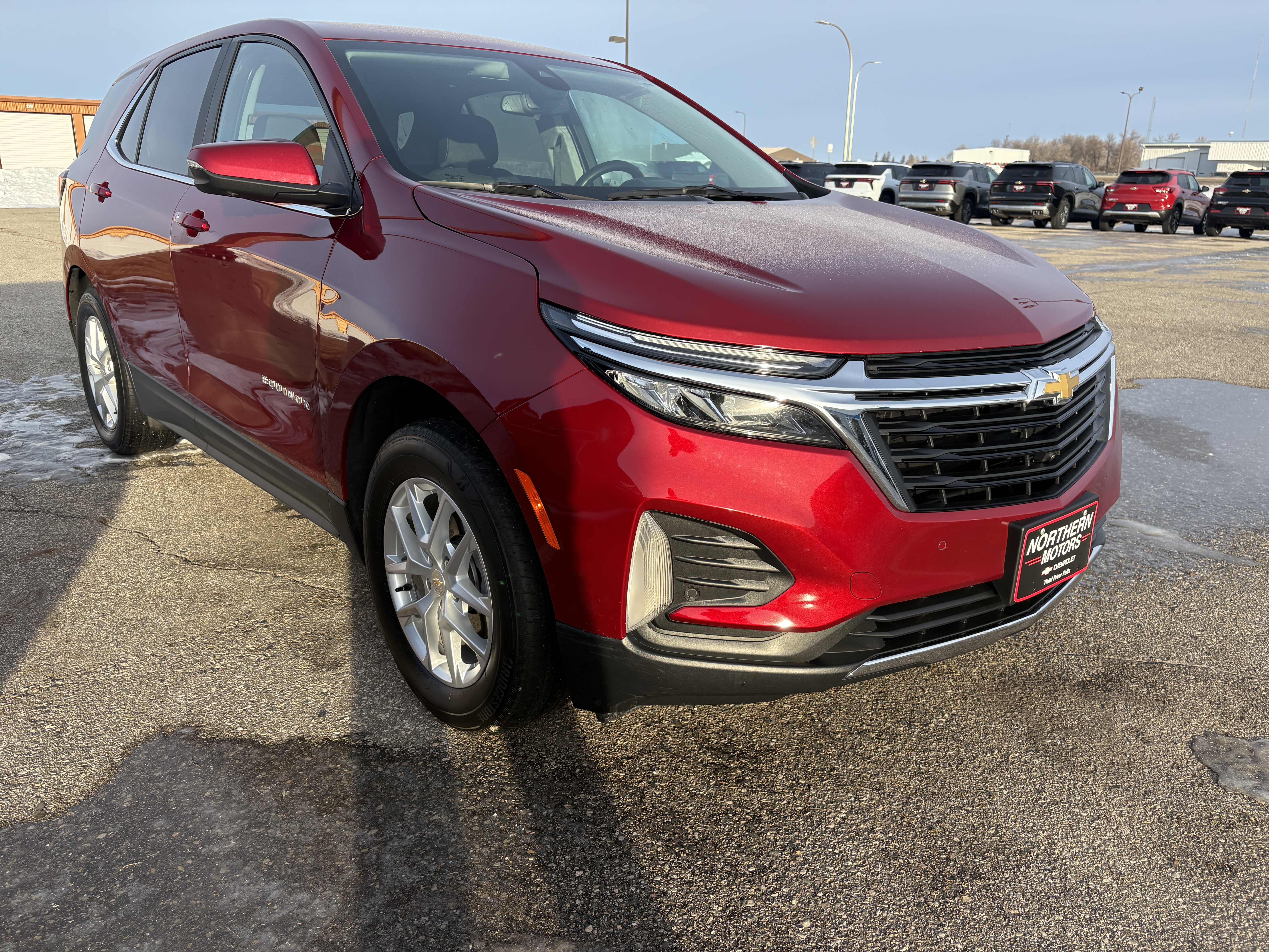 2023 Chevrolet Equinox LT's photo