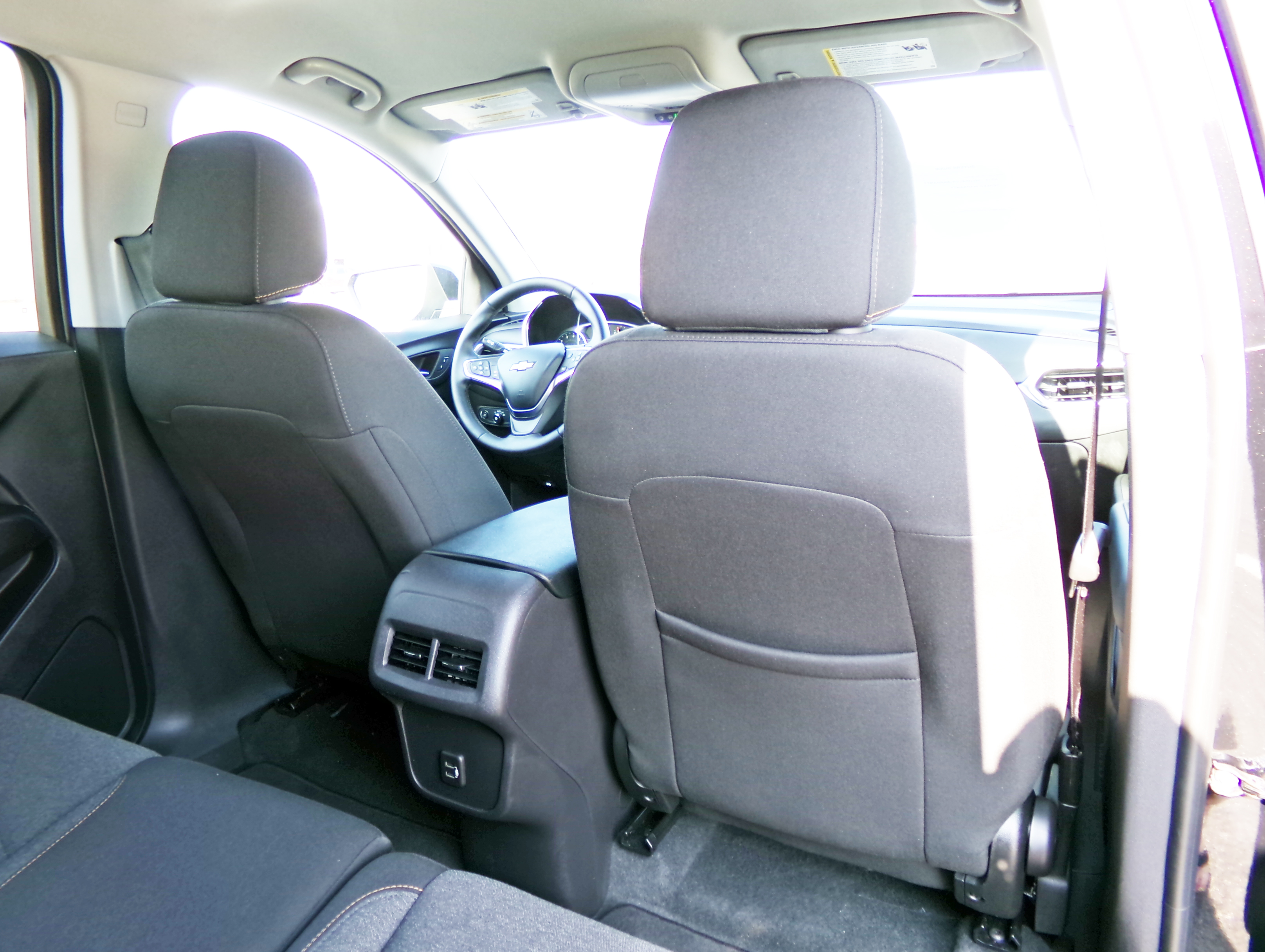 2024 Chevrolet Equinox LT - Photo 15