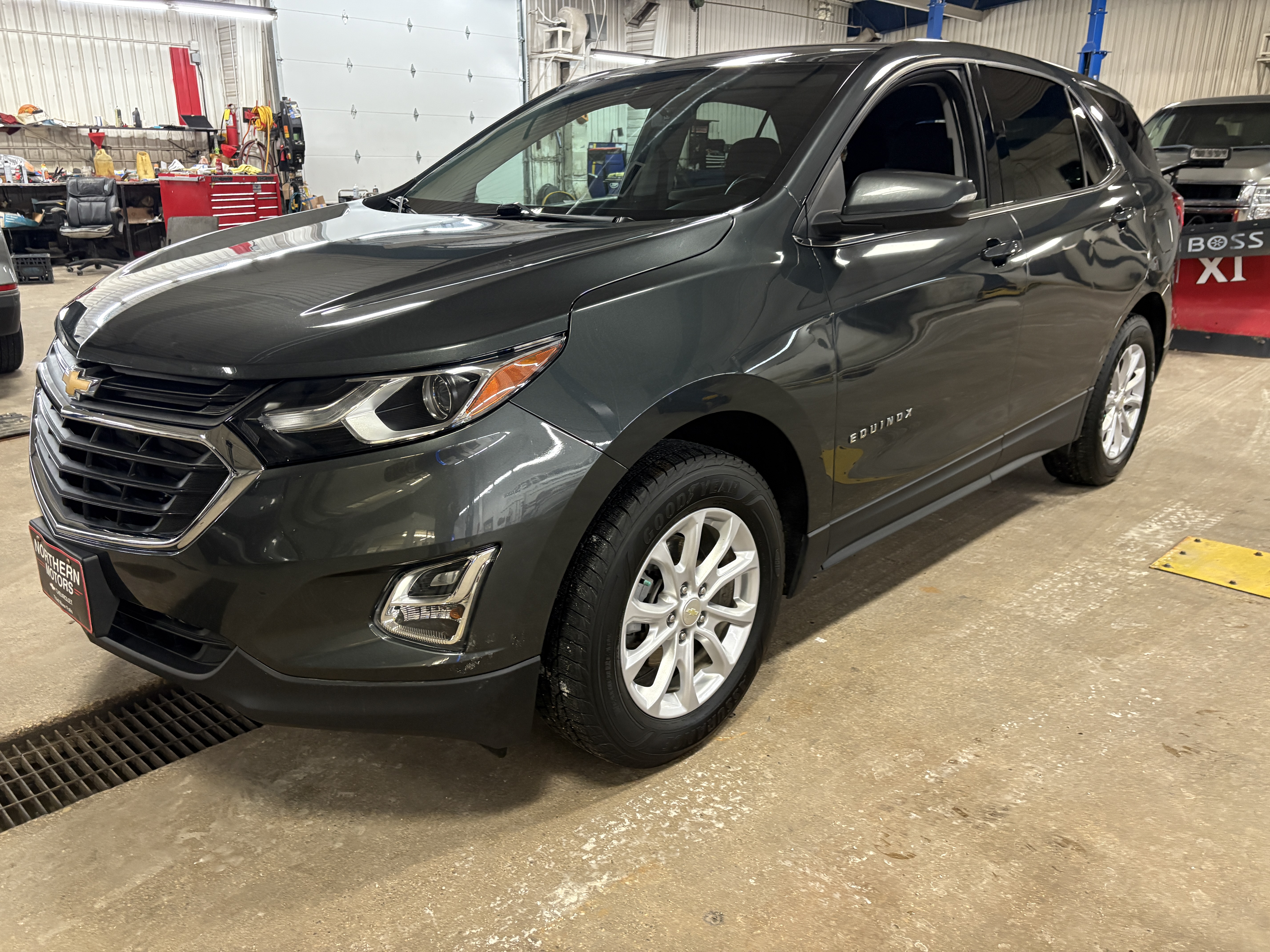 Used 2019 Chevrolet Equinox LT with VIN 3GNAXUEV0KS651823 for sale in Thief River Falls, Minnesota
