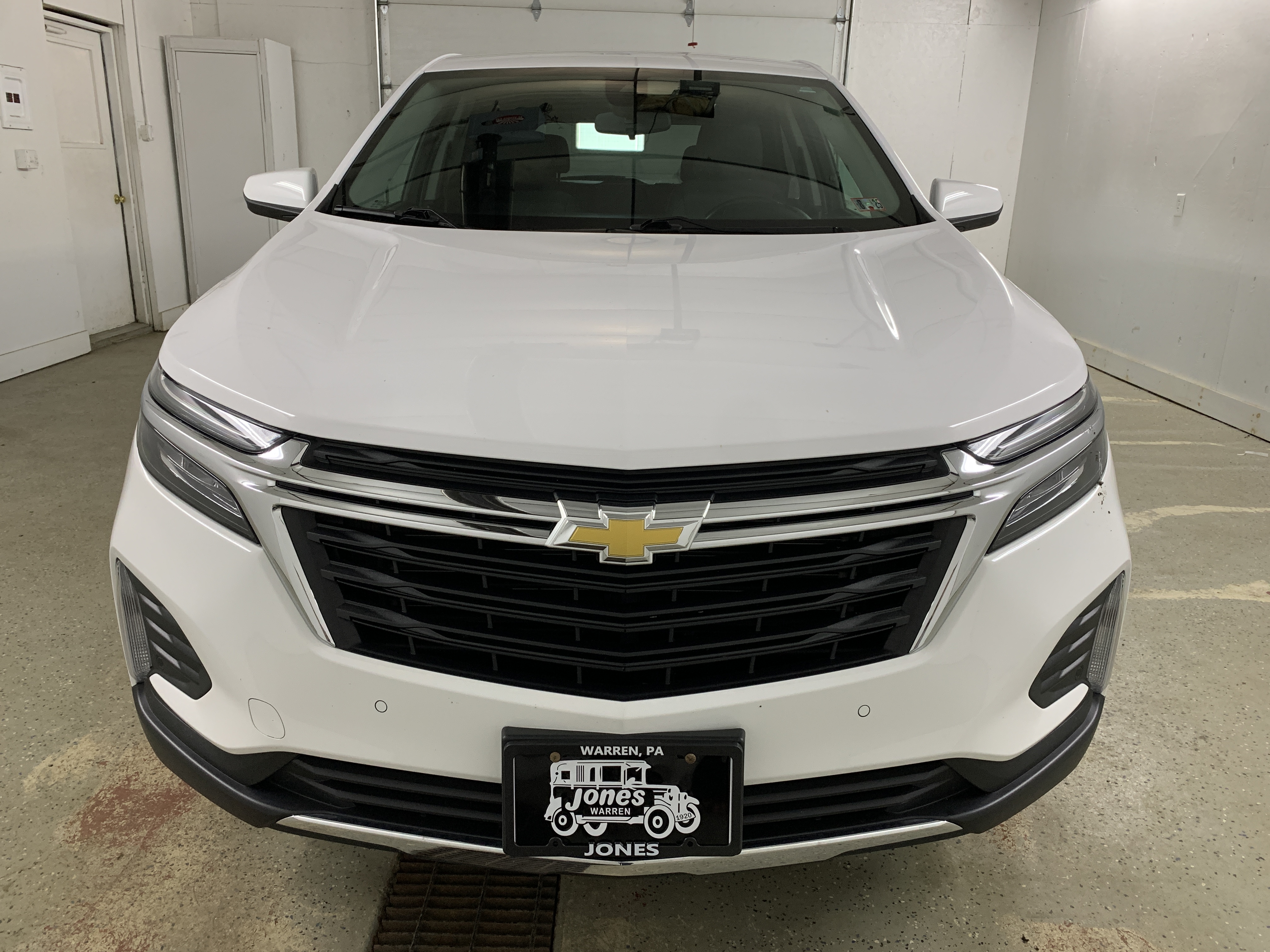 Used 2022 Chevrolet Equinox LT with VIN 3GNAXUEV2NL110996 for sale in Warren, PA