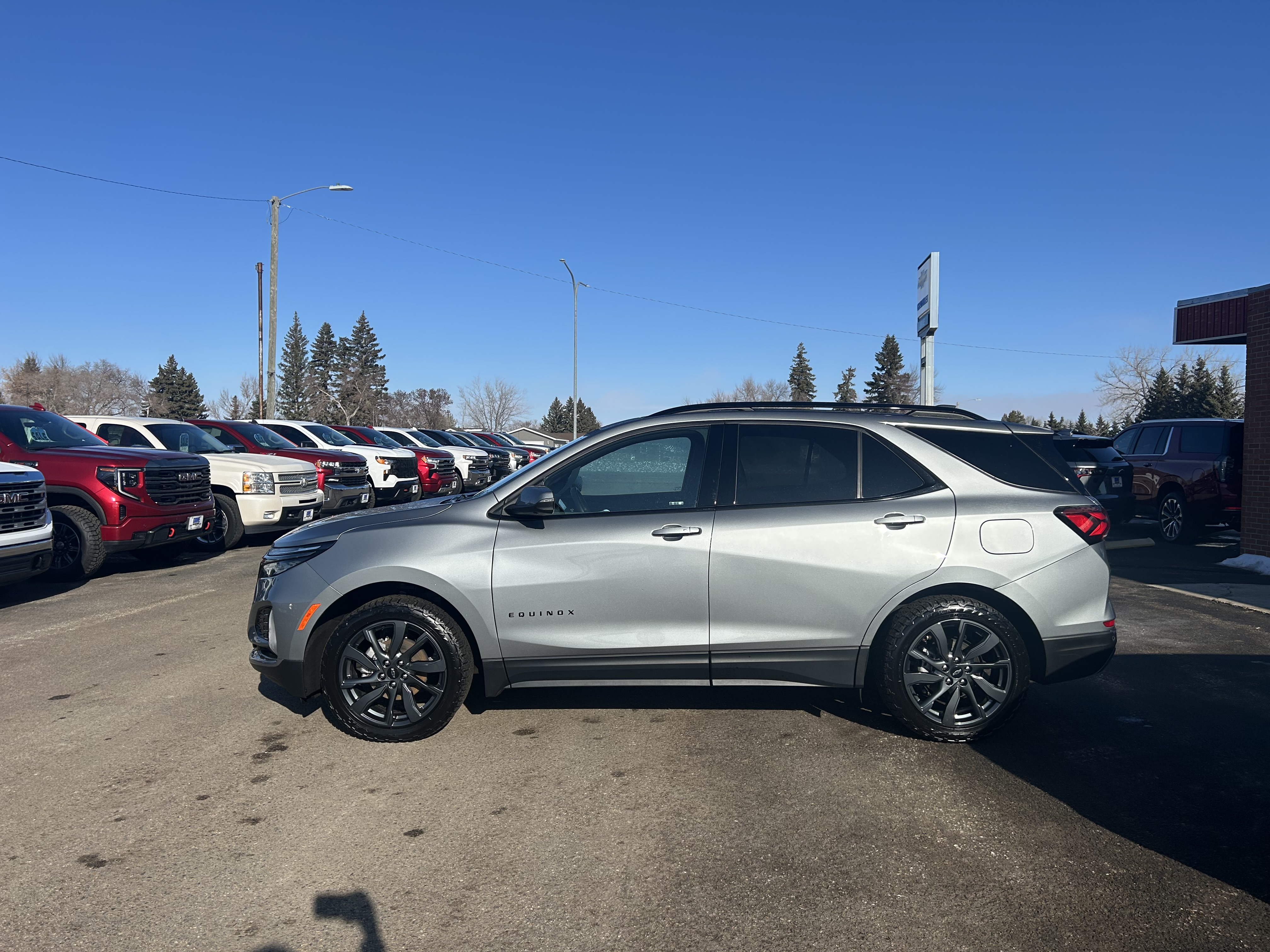 2023 Chevrolet Equinox RS
