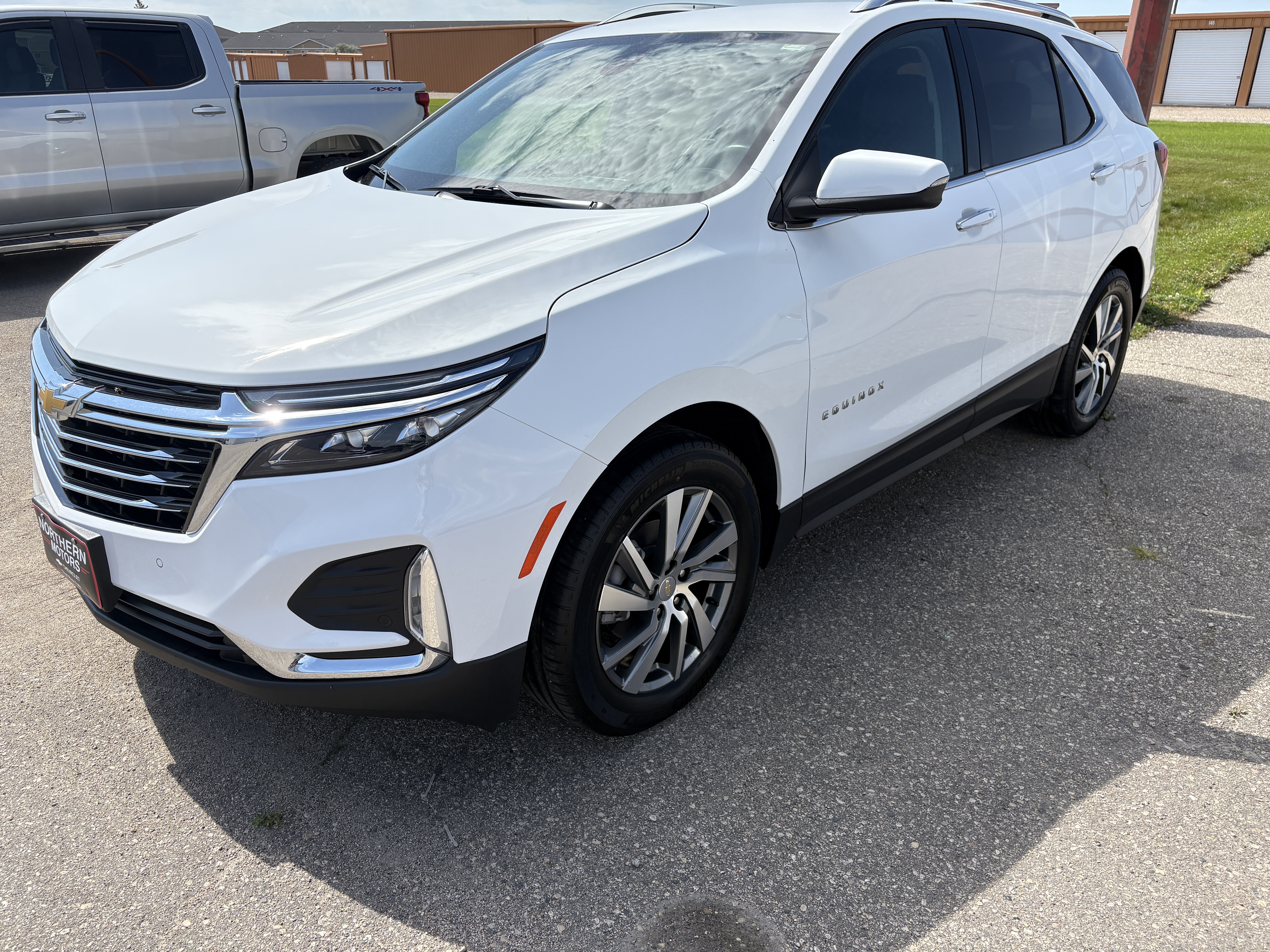 Used 2022 Chevrolet Equinox Premier with VIN 3GNAXXEV8NS207269 for sale in Thief River Falls, Minnesota