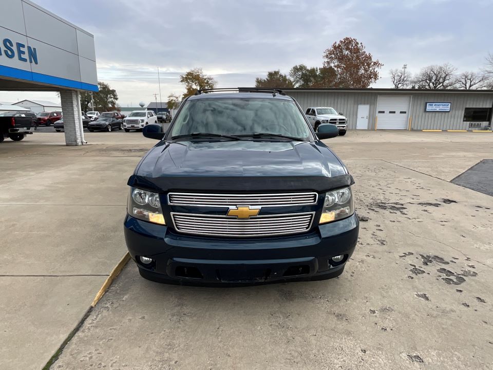 Used 2007 Chevrolet Avalanche LT with VIN 3GNEC12007G223040 for sale in Fairbury, IL