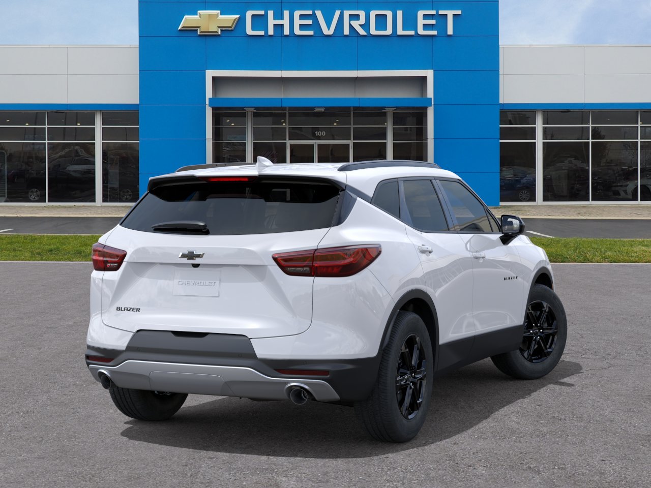 New 2026 Summit White Chevrolet 2LT image 4