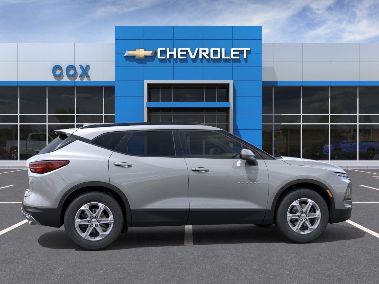 New 2026 Sterling Gray Metallic Chevrolet 2LT image 31