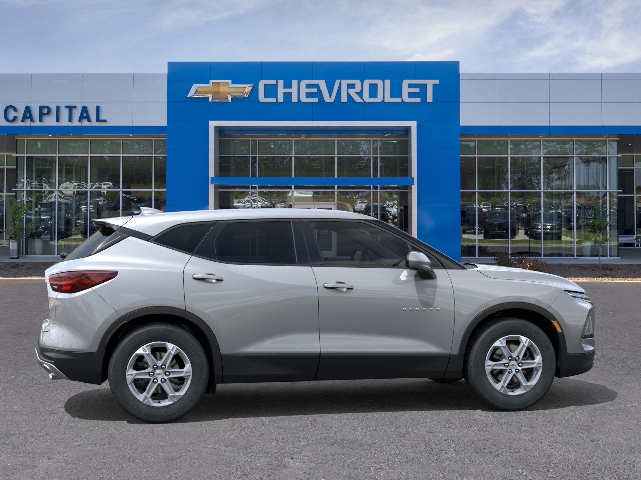 2025 Chevrolet Blazer 2LT photo 3