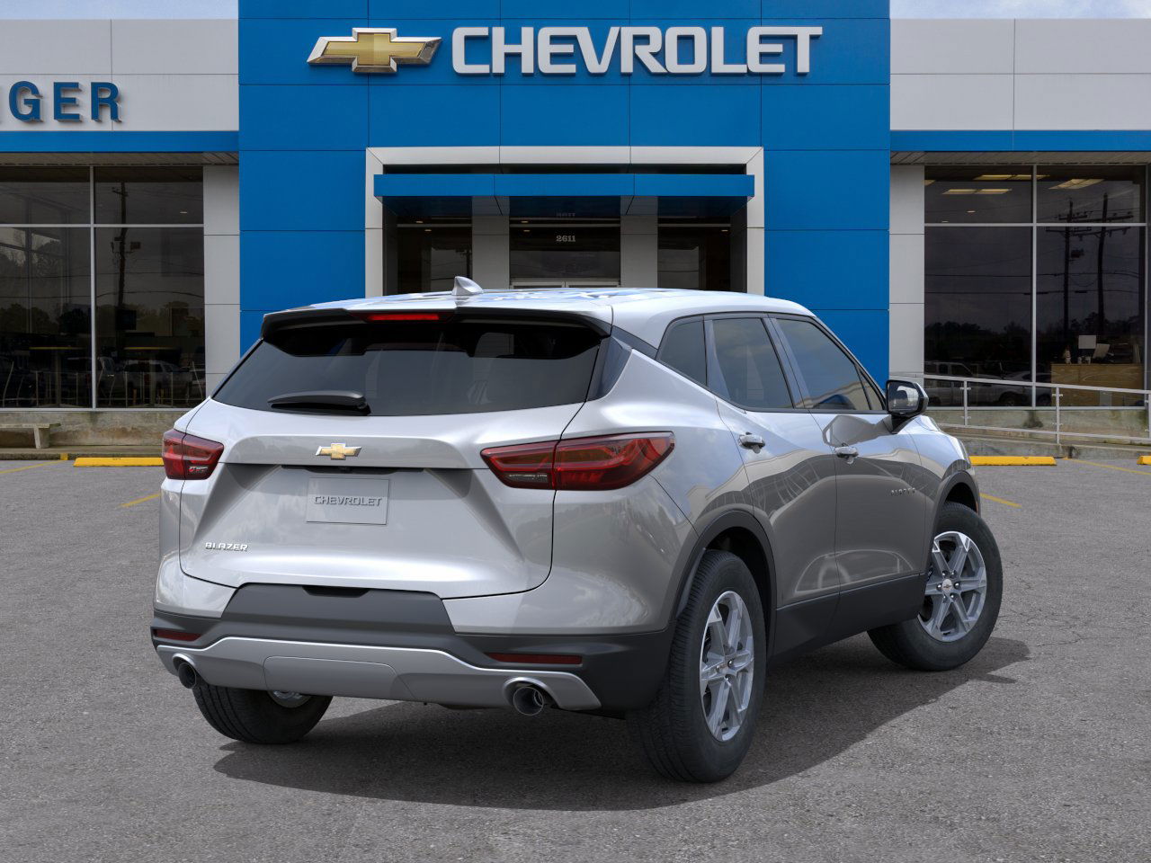 2025 Chevrolet Blazer 2LT photo 2