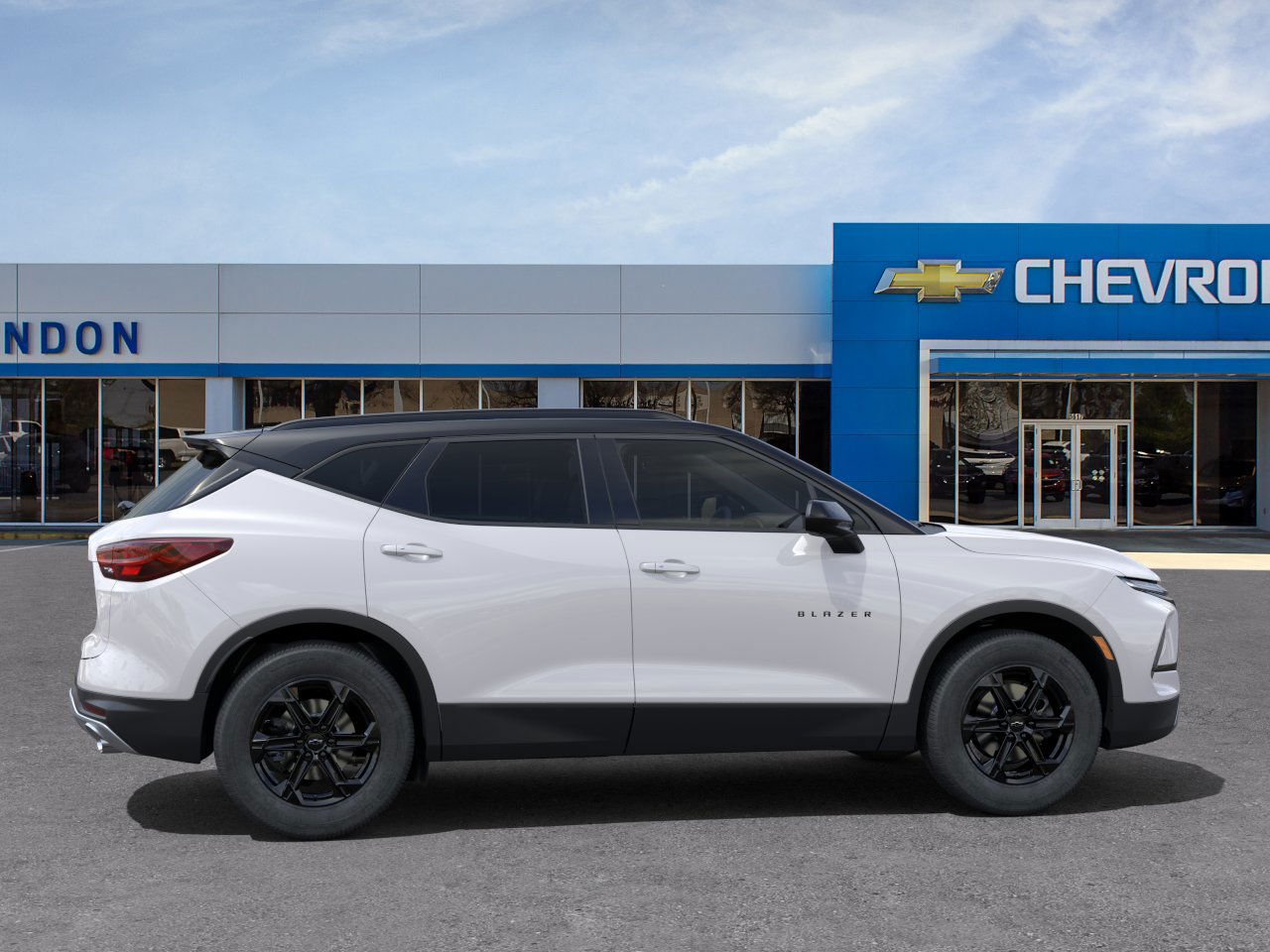 2025 Chevrolet Blazer 2LT - Photo 46
