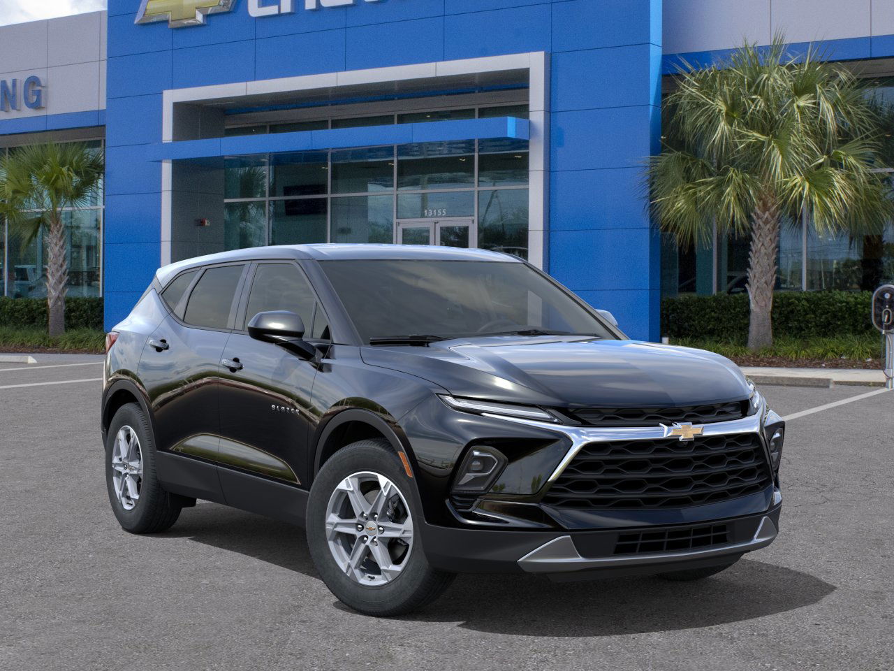 2025 Chevrolet Blazer 2LT photo 2