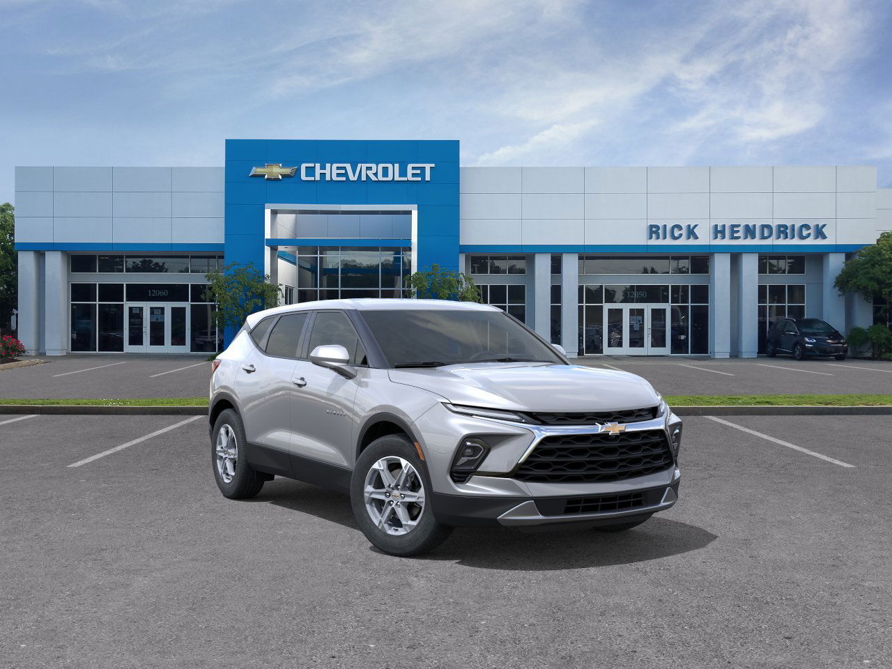 New 2026 Sterling Gray Metallic Chevrolet 2LT image 27