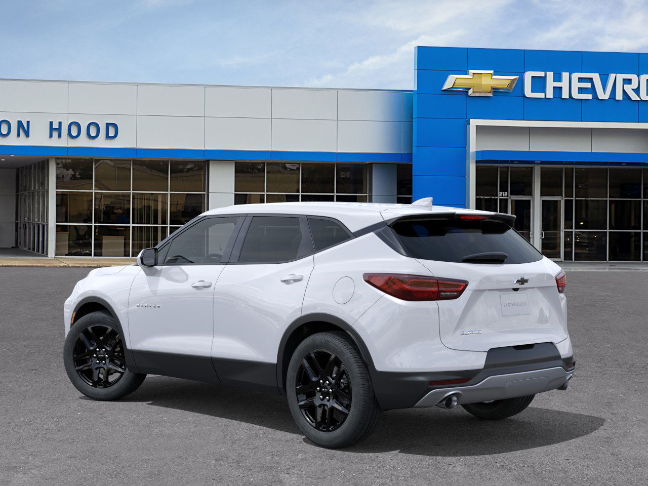 2025 Chevrolet Blazer 2LT photo 2