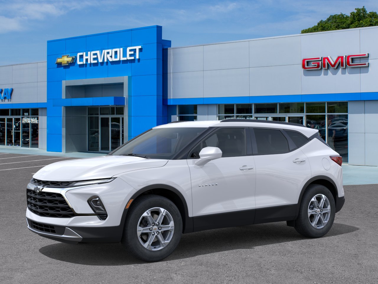 New 2026 Summit White Chevrolet 2LT image 26