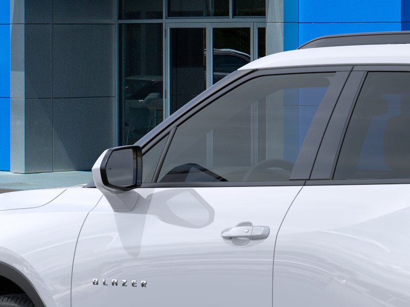 New 2026 Summit White Chevrolet 2LT image 36