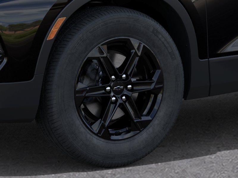 New 2026 Black Chevrolet 2LT image 33
