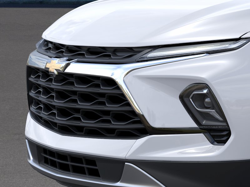 New 2026 Summit White Chevrolet 2LT image 37