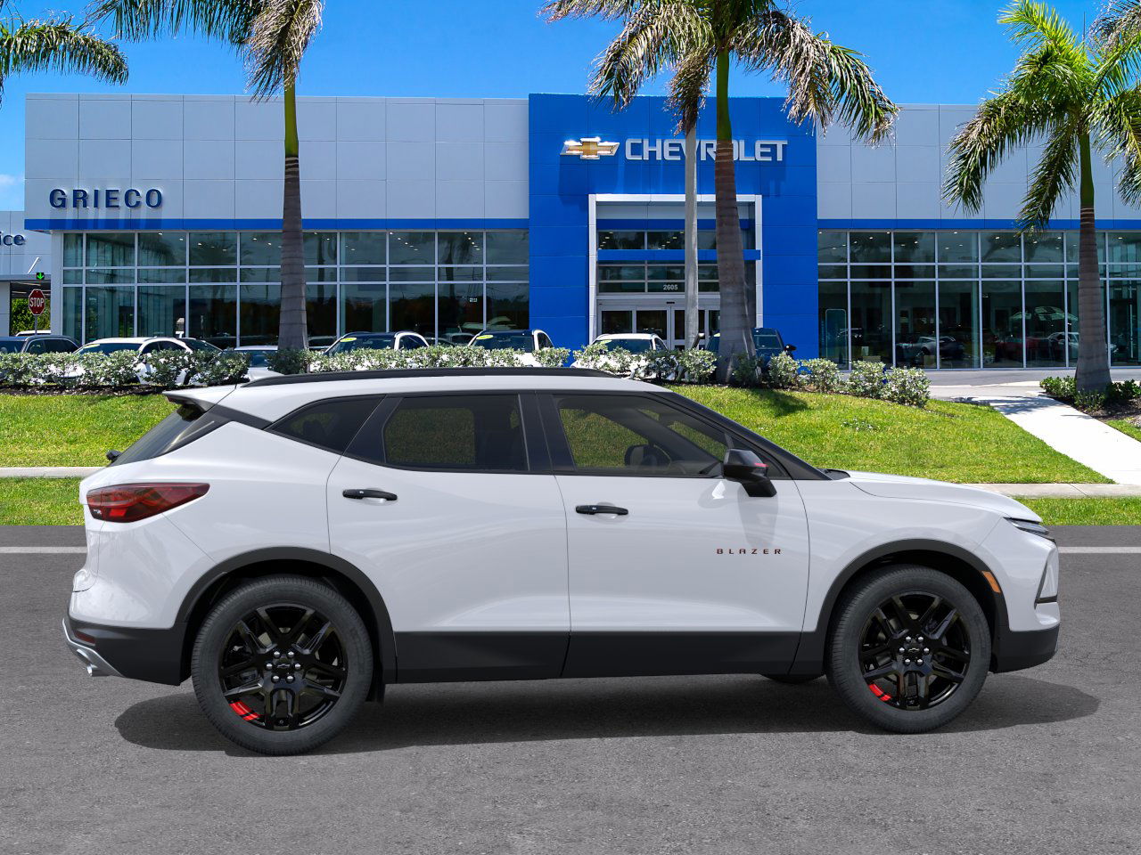 2025 Chevrolet Blazer 2LT photo 4