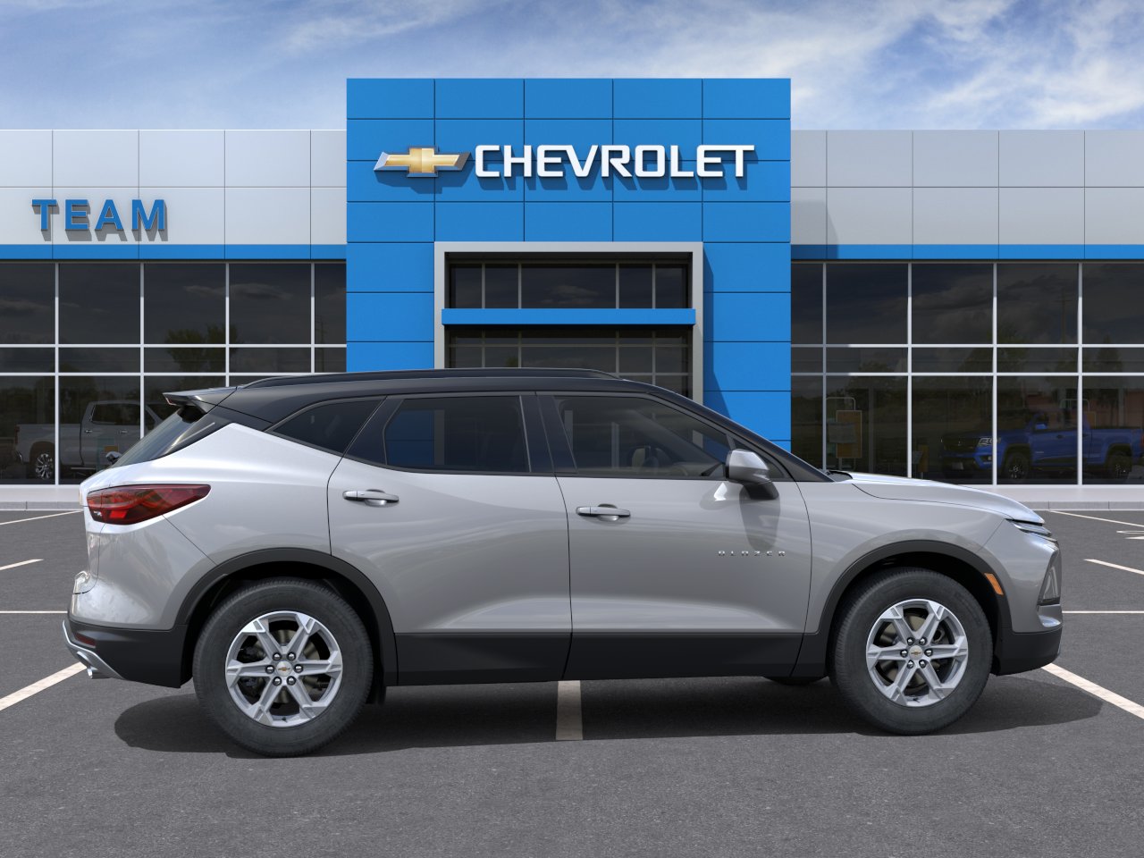 New 2026 Sterling Gray Metallic Chevrolet 2LT image 29