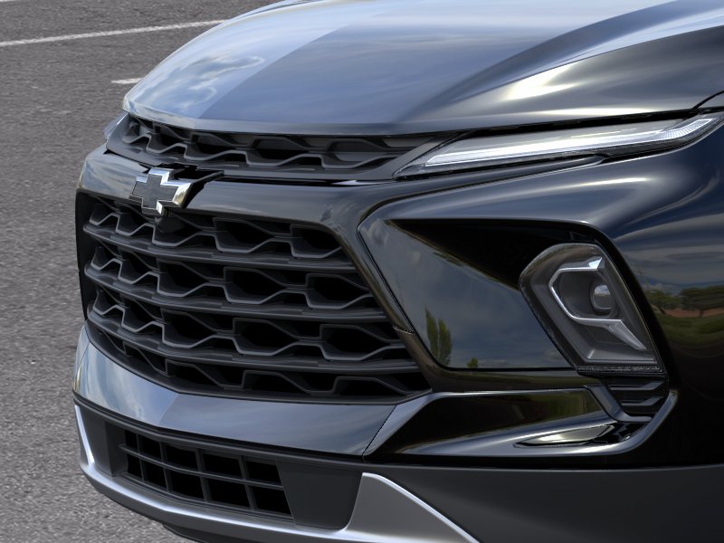 New 2026 Black Chevrolet 2LT image 37