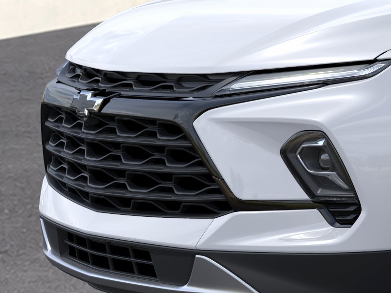 New 2026 Summit White Chevrolet 2LT image 13