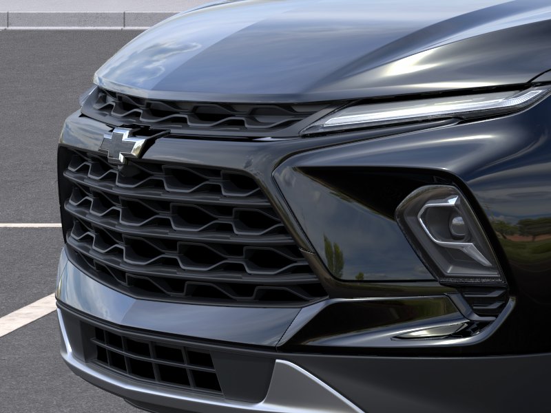 New 2026 Black Chevrolet 2LT image 37