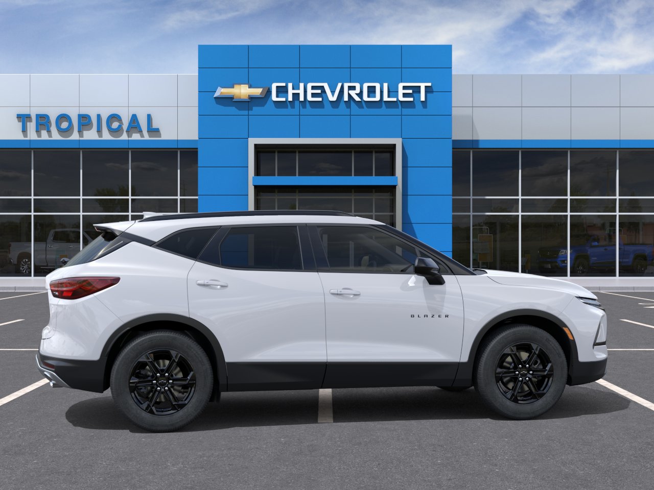 New 2026 Summit White Chevrolet 2LT image 40