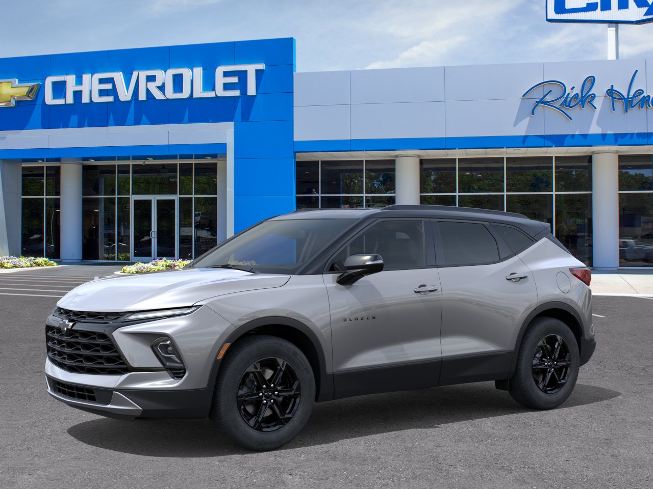 New 2026 Sterling Gray Metallic Chevrolet 3LT image 27